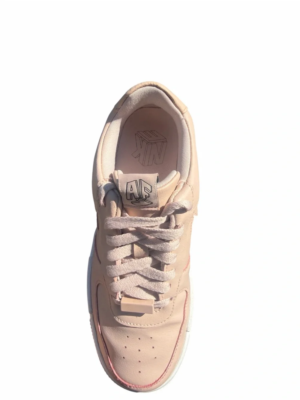 Nike low top