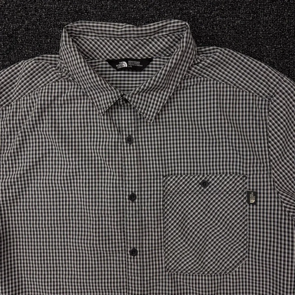 The North Face Mens Large Short Sleeve Button Down‎ Gingham Shirt Black White L