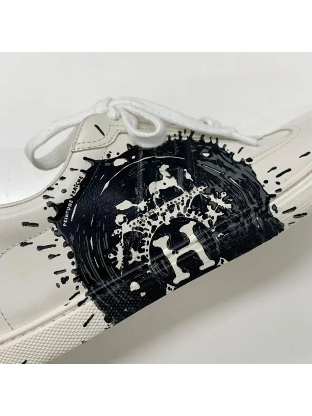 Hermes brand size