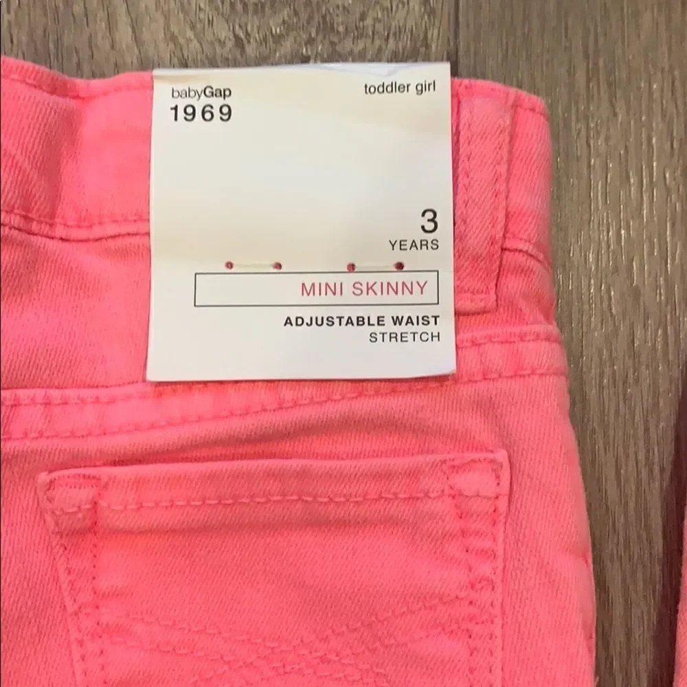 GAP adjustable pair can