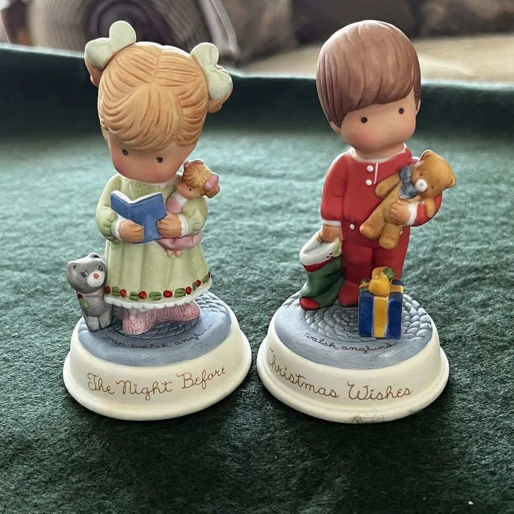 Vintage 1987 Joan Walsh Anglund Avon Hand Painted Pair of Christmas Figurines