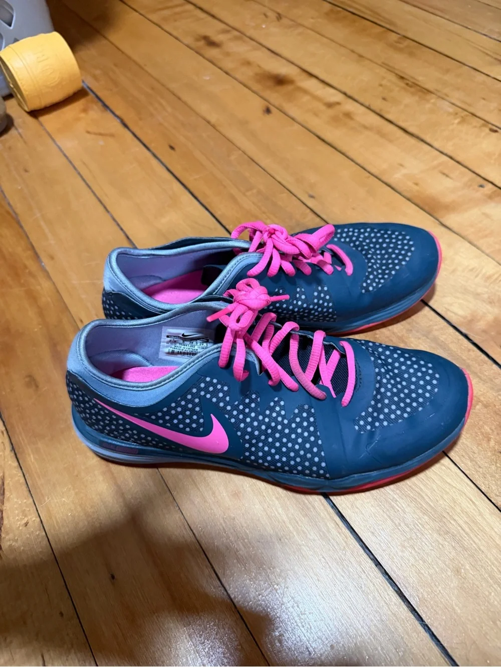 N/A nike running