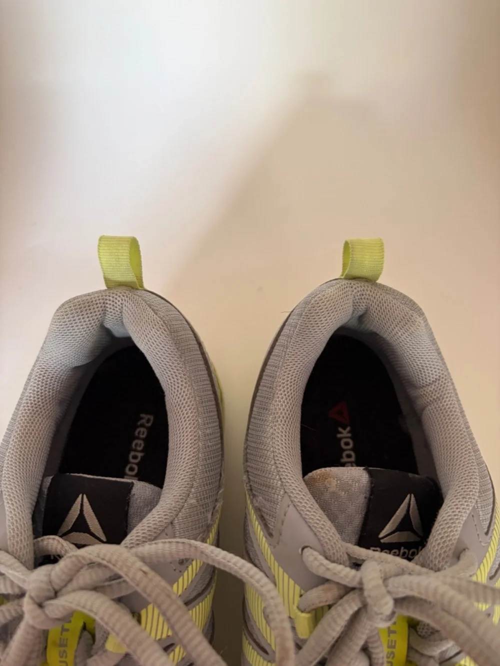 Reebok realflex sneakers