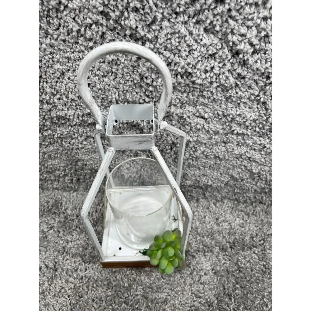 Unbranded white carriage