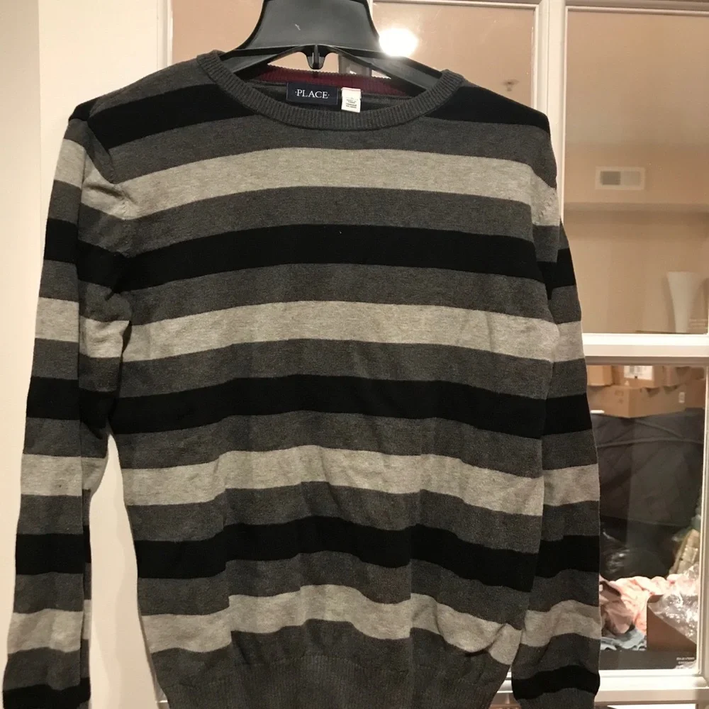 Children’s place sweater