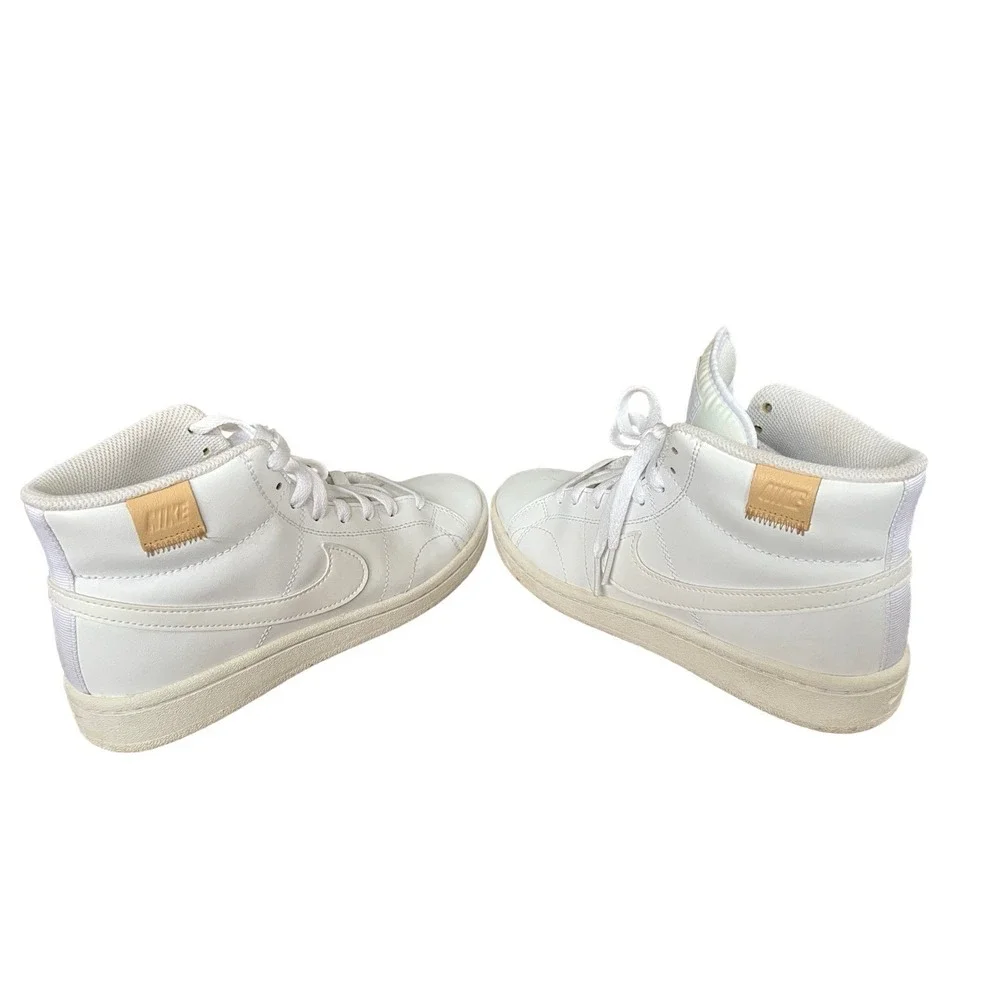 Nike court royale