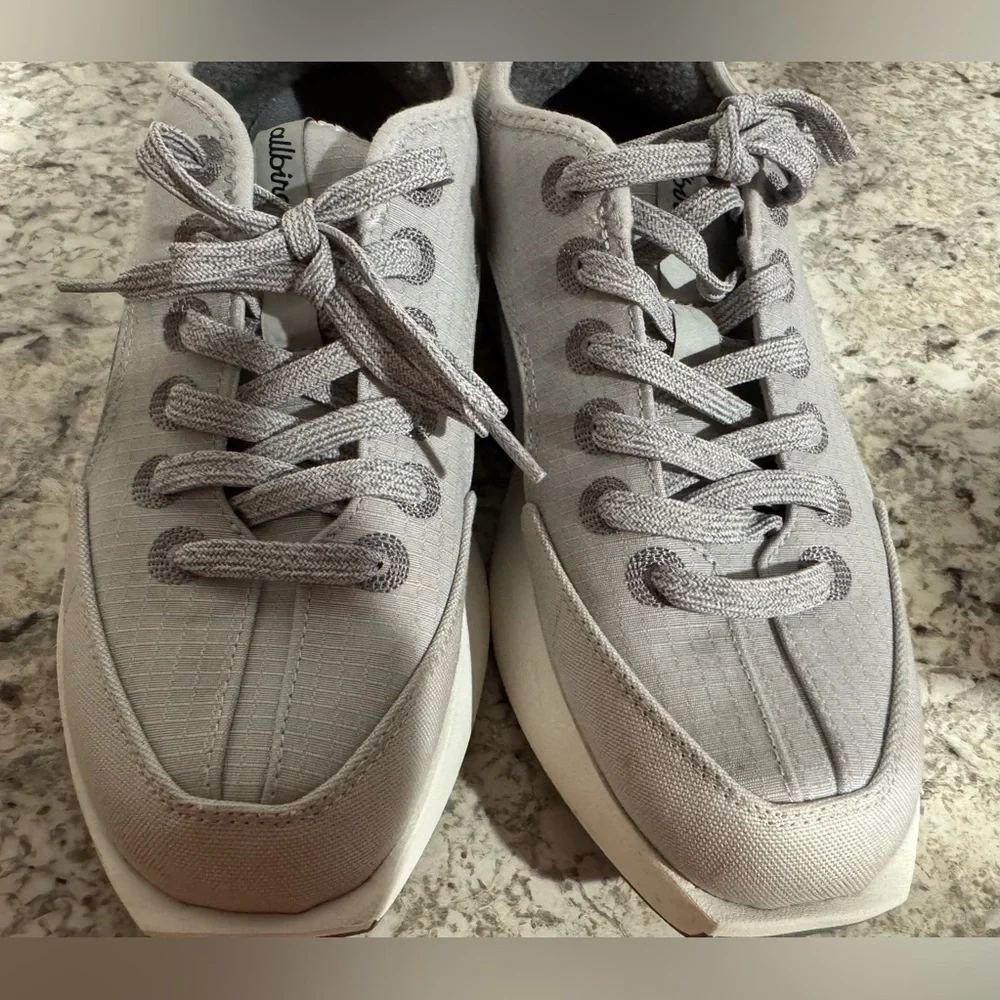 allbirds used trainers sneakers
