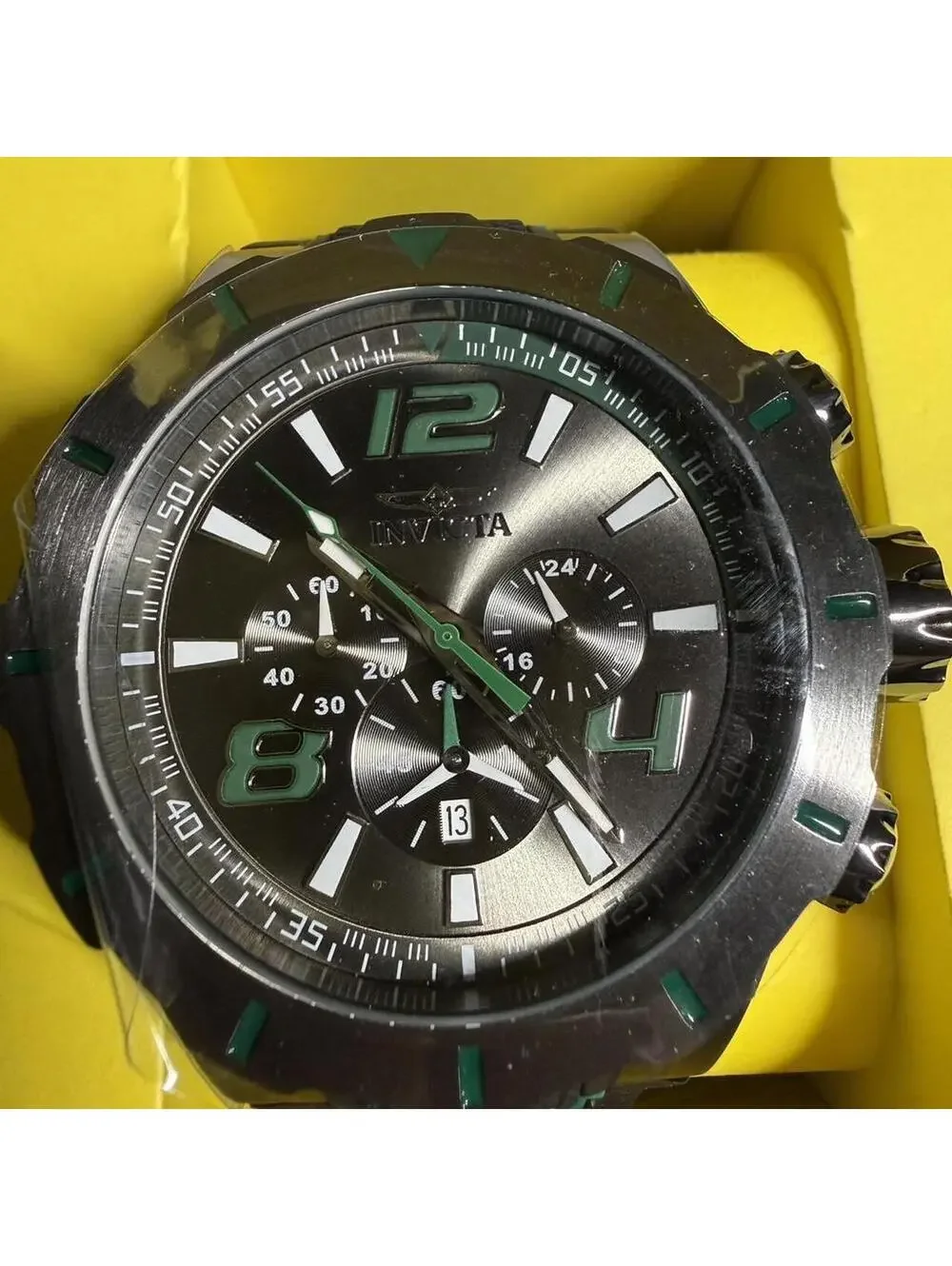 Invicta this tritnite