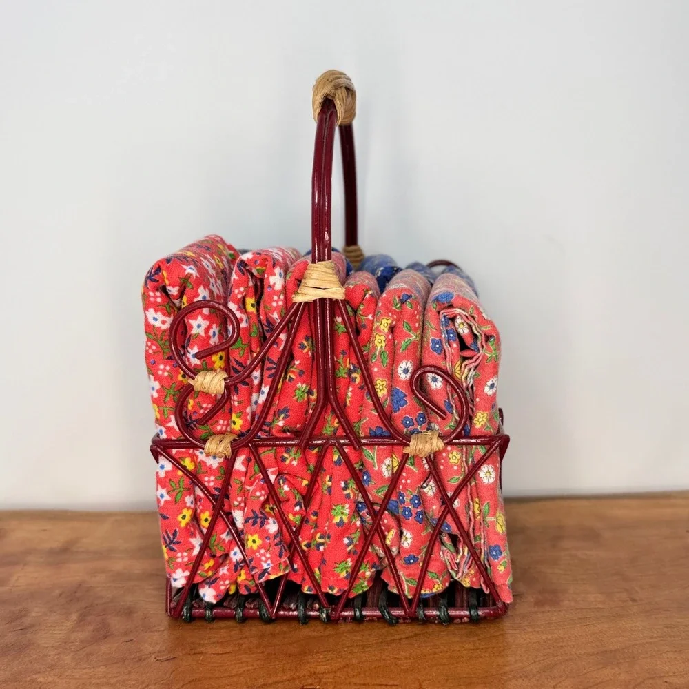 N/A charming vintage