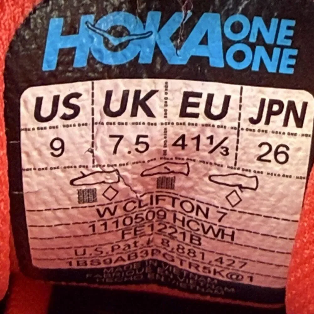 Hoka One One hoka one