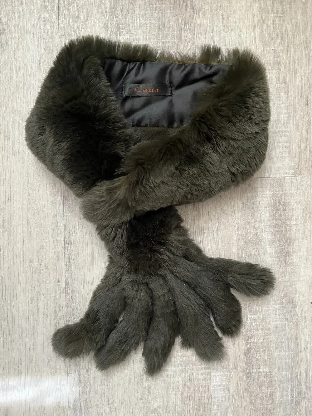 VTG Fur Pull Through Keyhole Scarf Dark Brown Black Fringe Lined Carta
