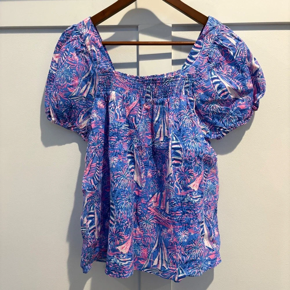 Lilly Pulitzer very good