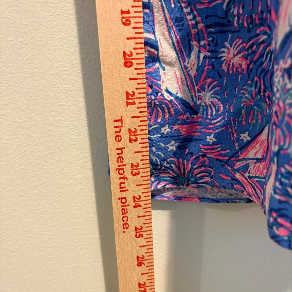 Lilly Pulitzer very good