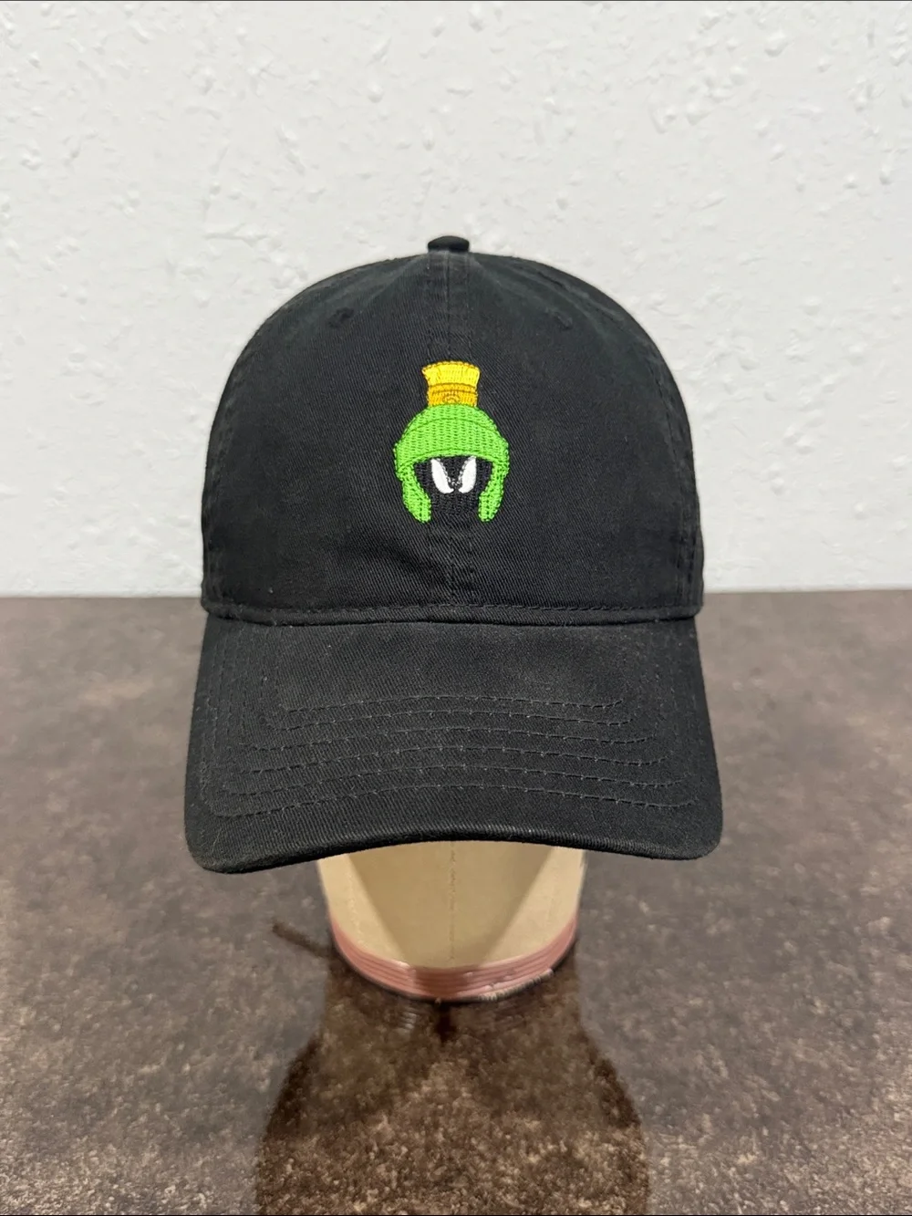 Warner Bros.‎ Looney Tunes Embroidered Marvin the Martian Black Baseball Cap