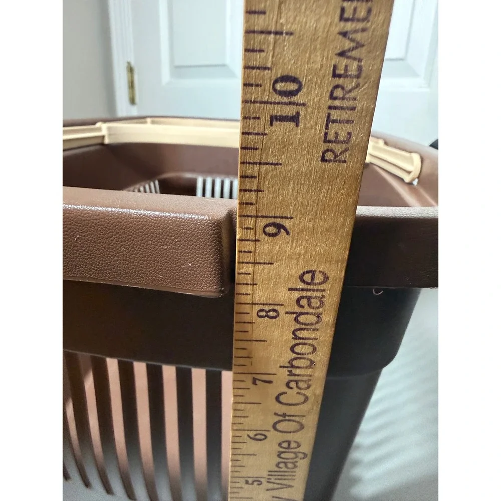 Rubbermaid vintage 2686
