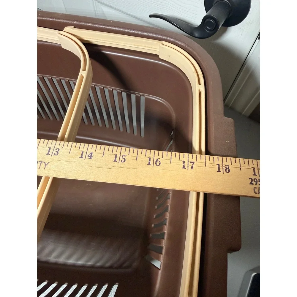 Rubbermaid vintage 2686