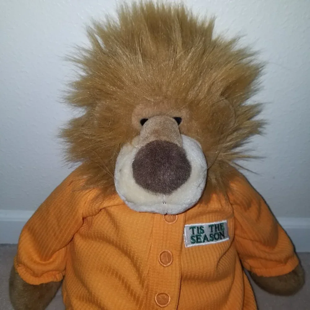 People Pals lion plush