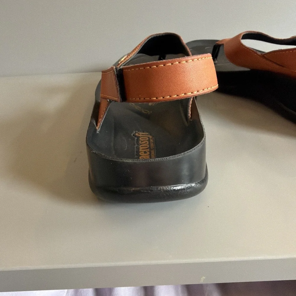 Aerosoft leather black great