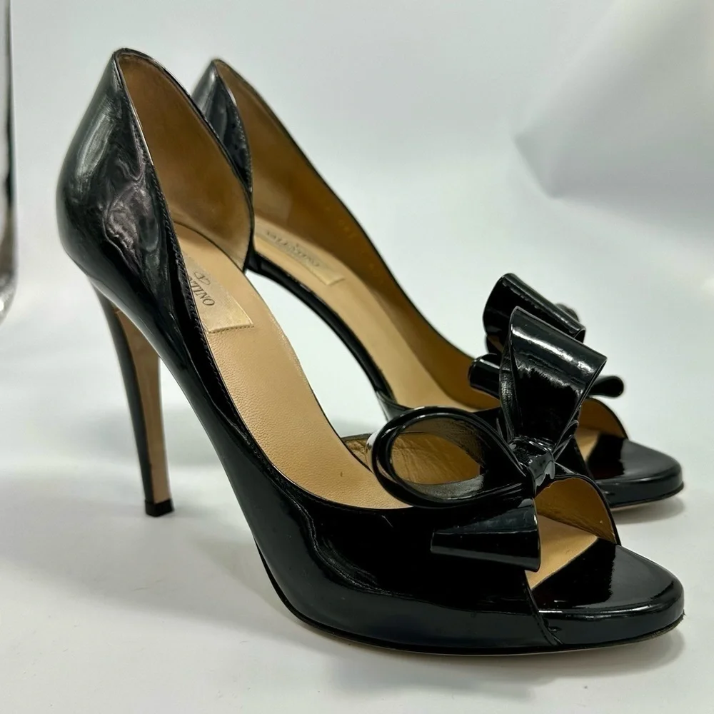 Valentino Garavani valentino black