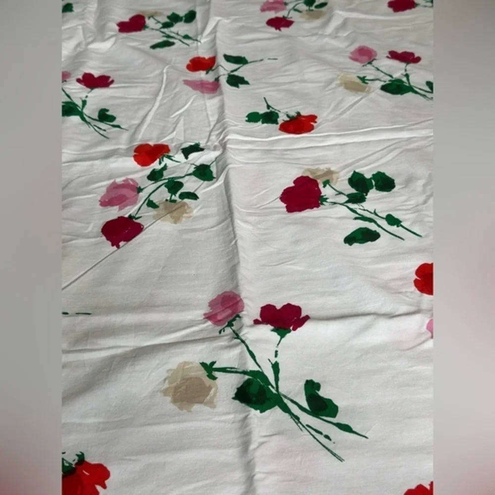 Kate Spade 84 x 60 Cotton Floral Tablecloth