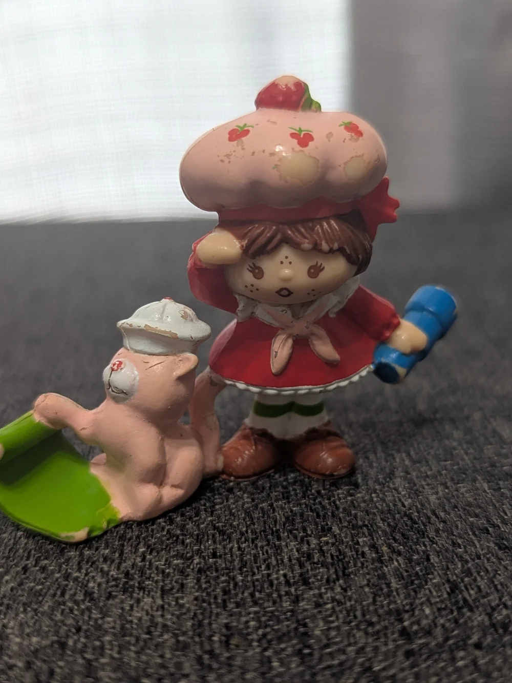 Strawberry Shortcake molded pink