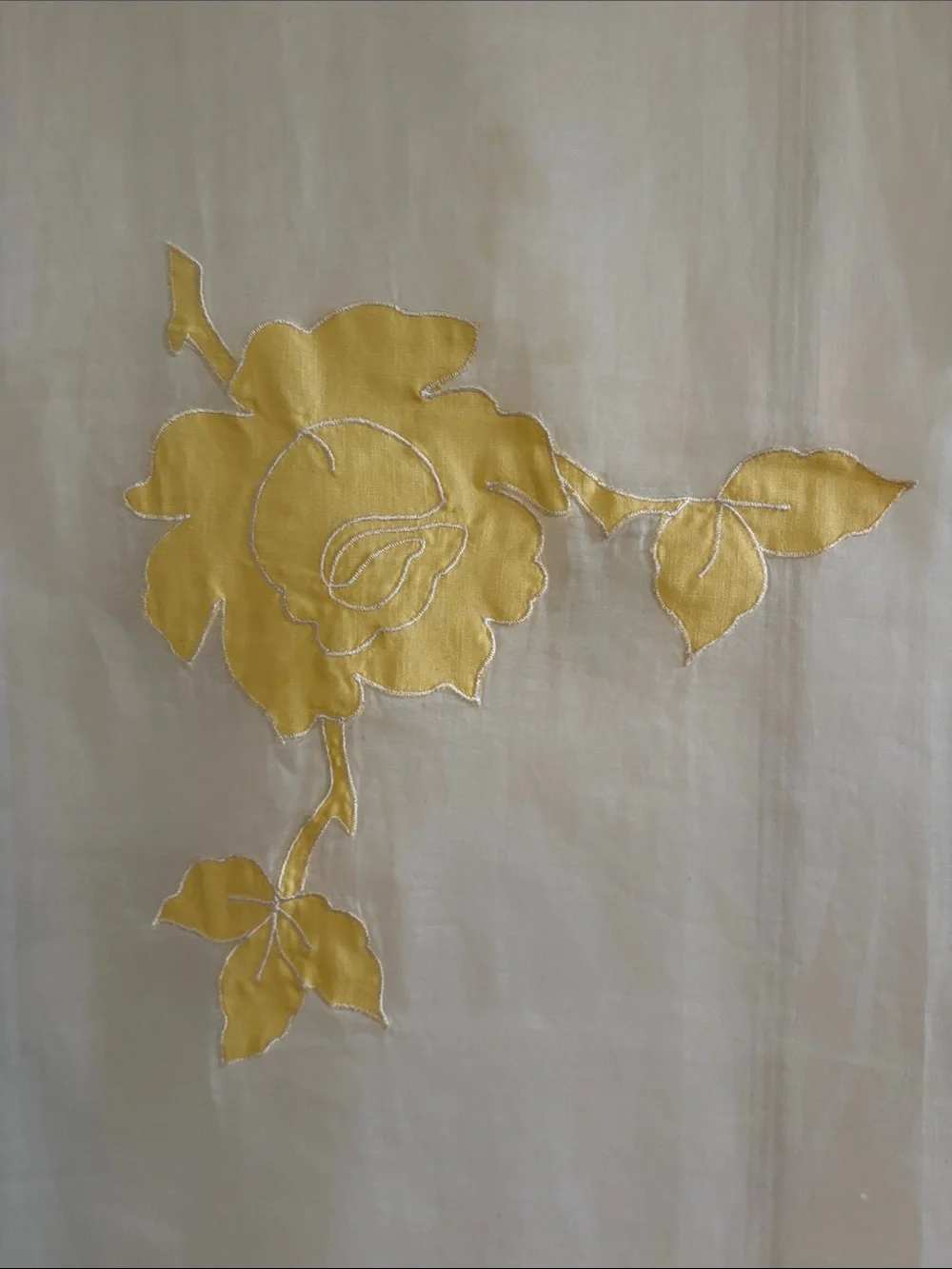 N/A vintage linen