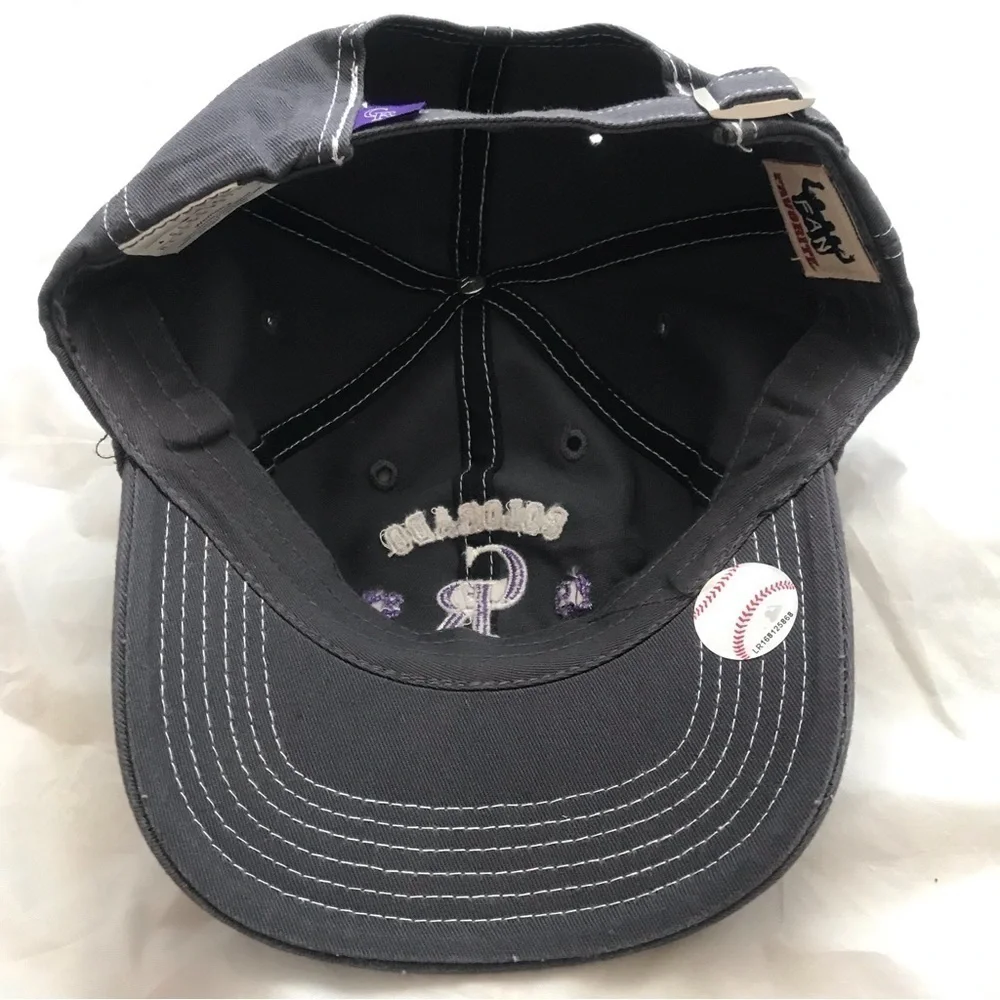 fan favorite adjustable hat