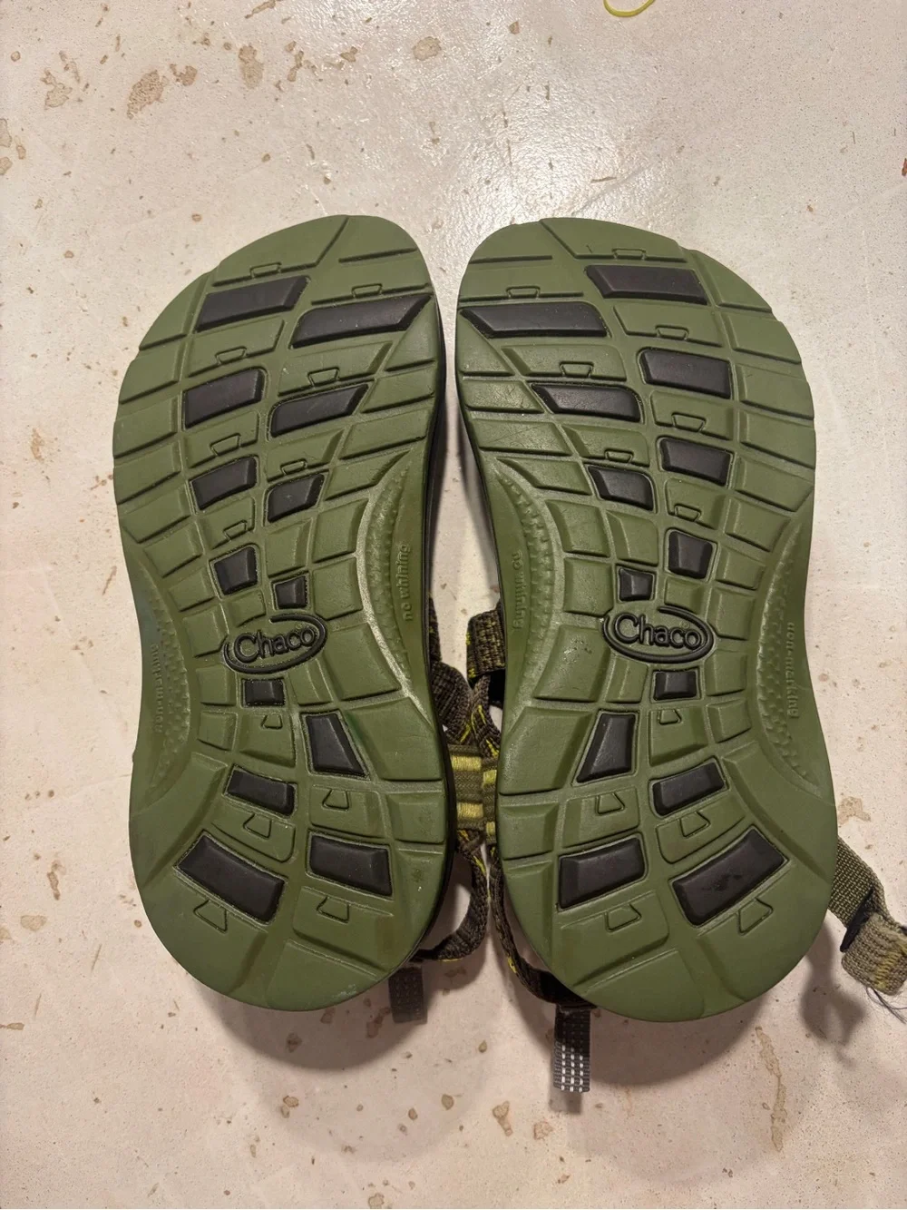 Chaco lightweight sandals