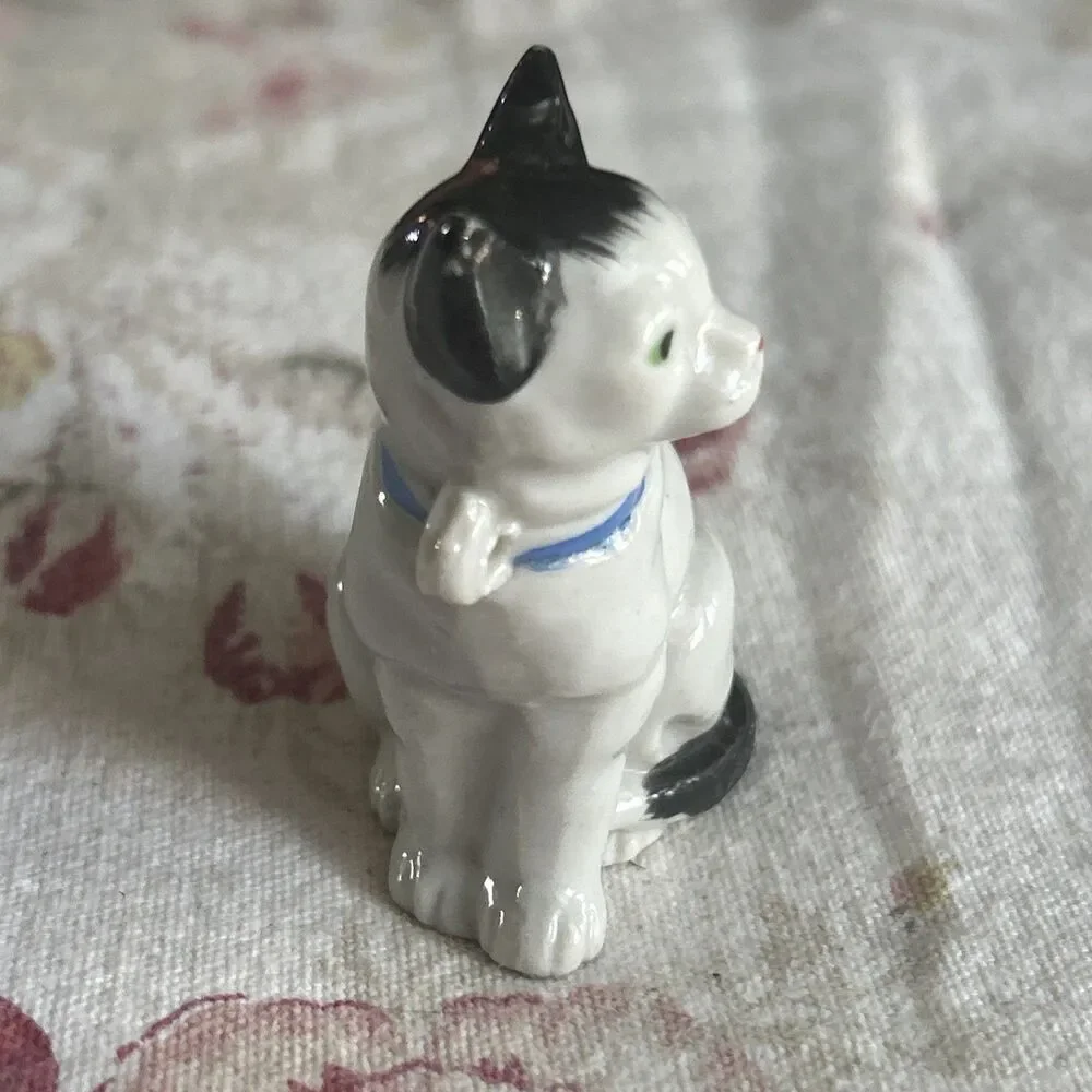 Vintage Black & white Cat Figurine Who Stares Into Your Soul