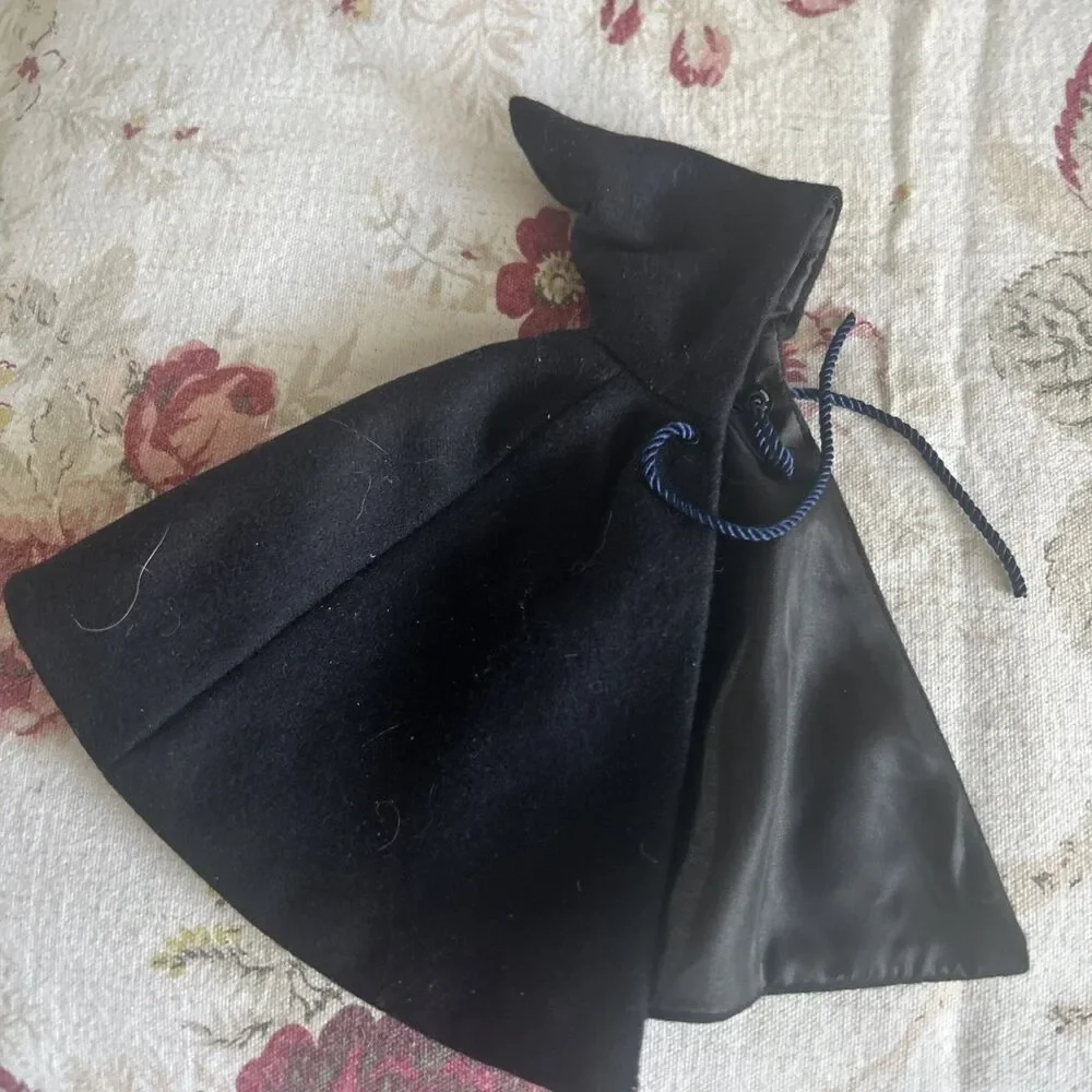 5 Inch Navy Blue Satin Liner Pointed Good Doll Cape For 6-10 In Dolls?