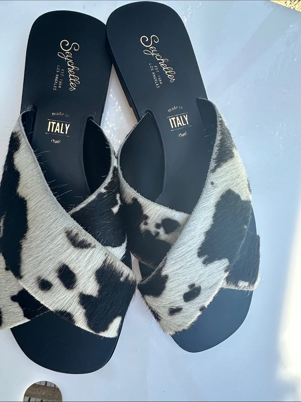 Seychelles crossed cowhide