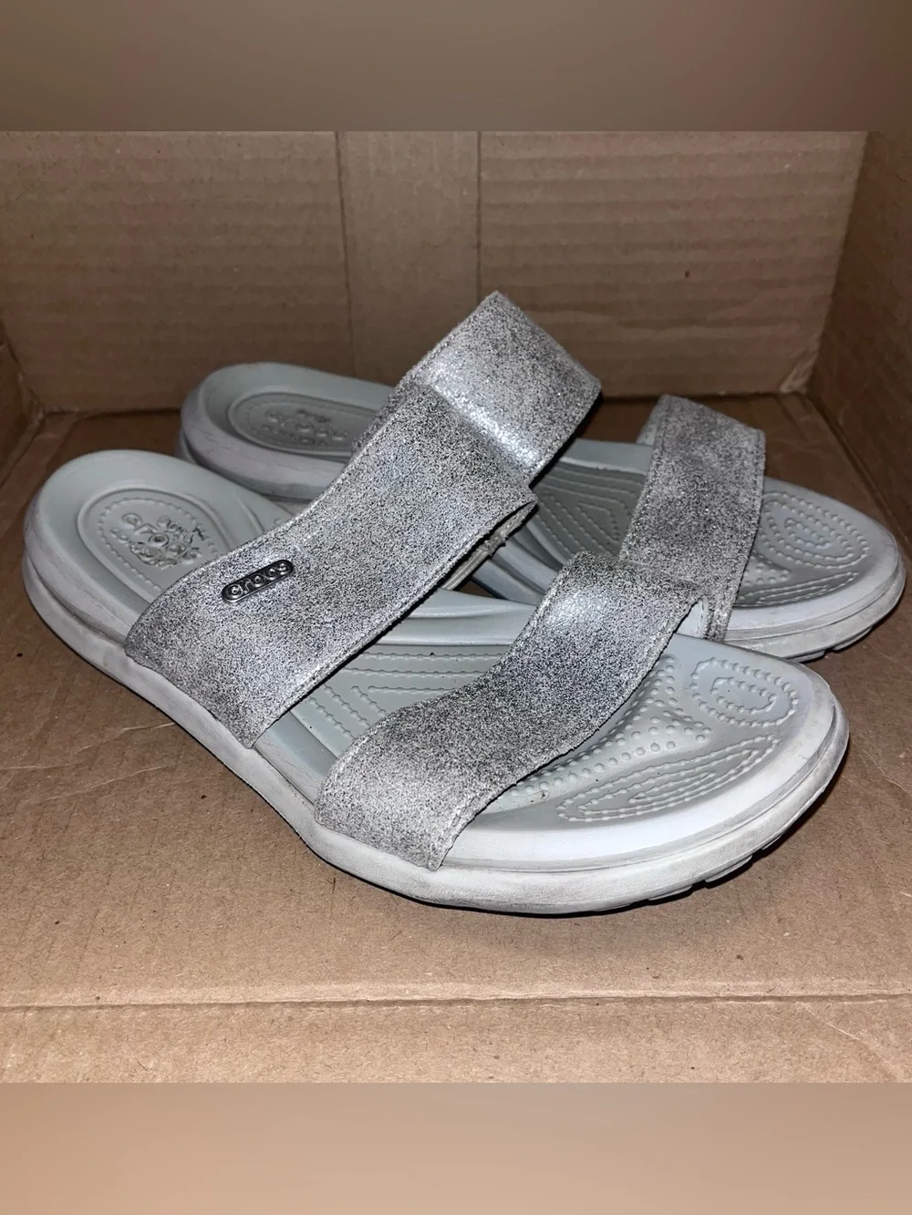 Crocs Women's Capri Dual Strap Sandals Metallic Silver Comfort Slide Size 9
