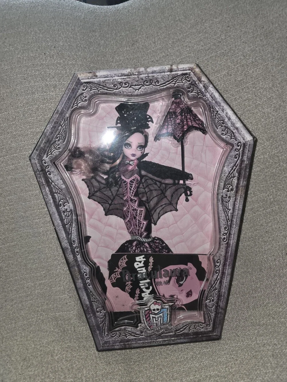 Monster High Draculaura Adult Collector
