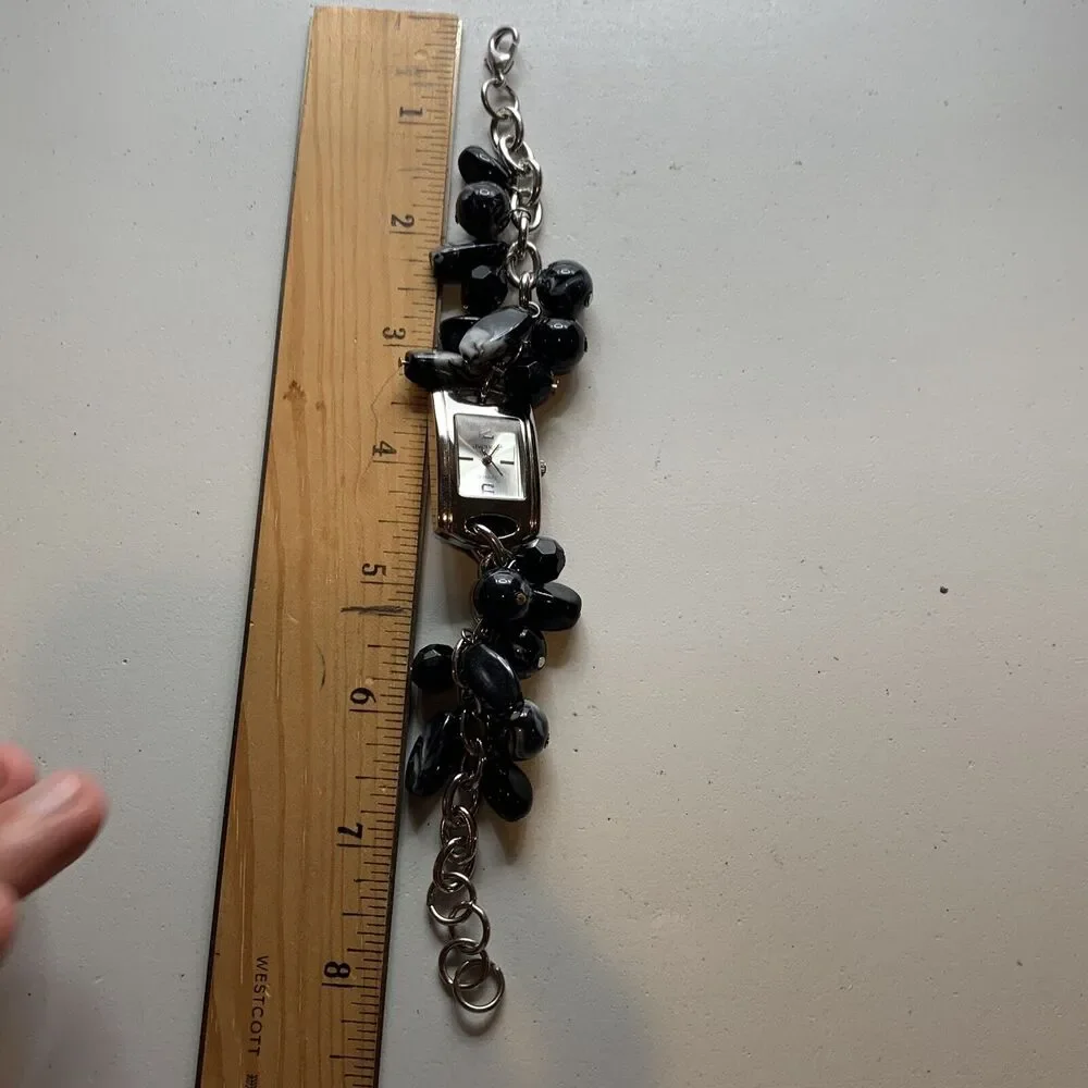 Vintage AVENUE Womens Silver Tone Black Gray Bead Bracelet Quartz Watch A56
