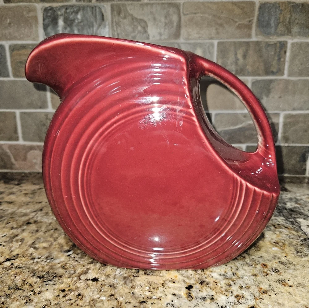 Fiesta Disc Pitcher Maroon Red Glaze Splotchy  Drink Fiestawear Fiestaware