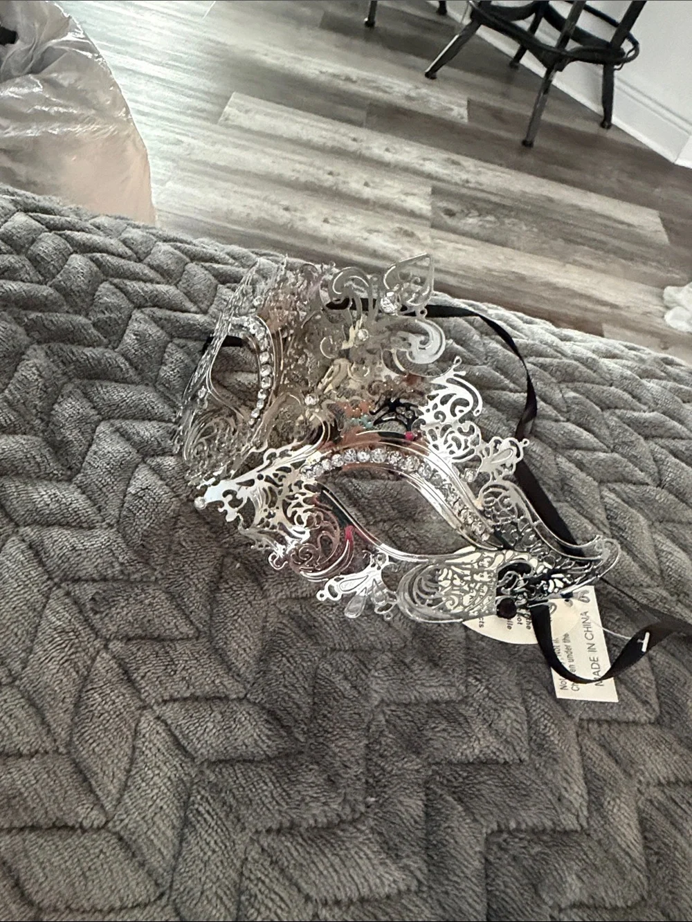KBW elegant silver