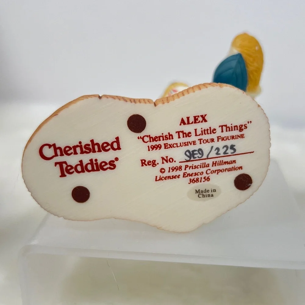 Enesco cherished teddies