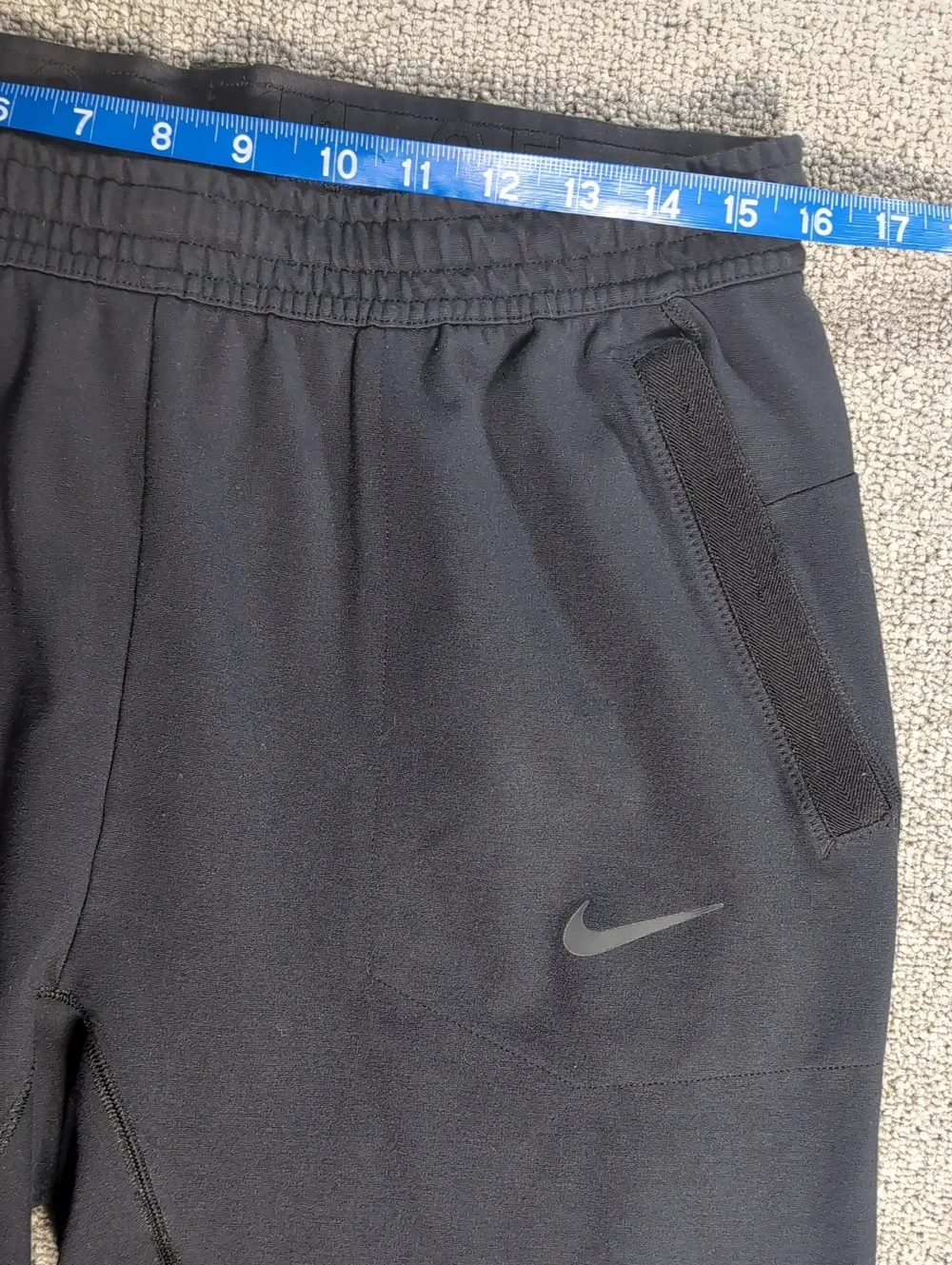 Nike these sportswear