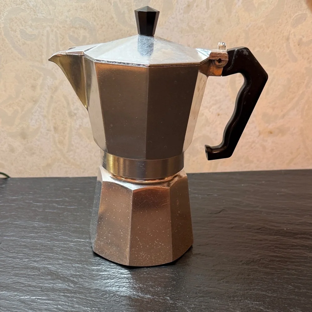 Classic Silver Stovetop Espresso Maker with Black Handle