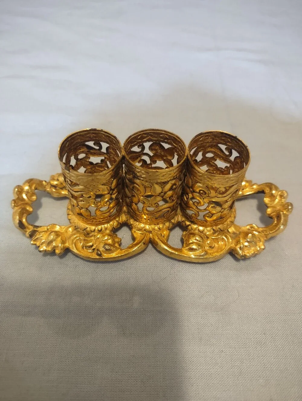 vintage Stylebuilt gold filigree Vanity lipstick holder