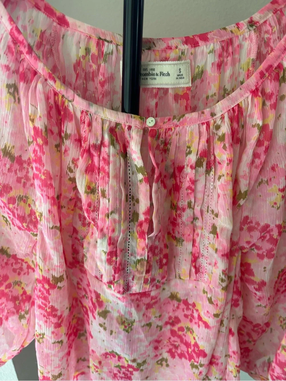 Abercrombie & Fitch Pink Floral Sheer Peasant Blouse
