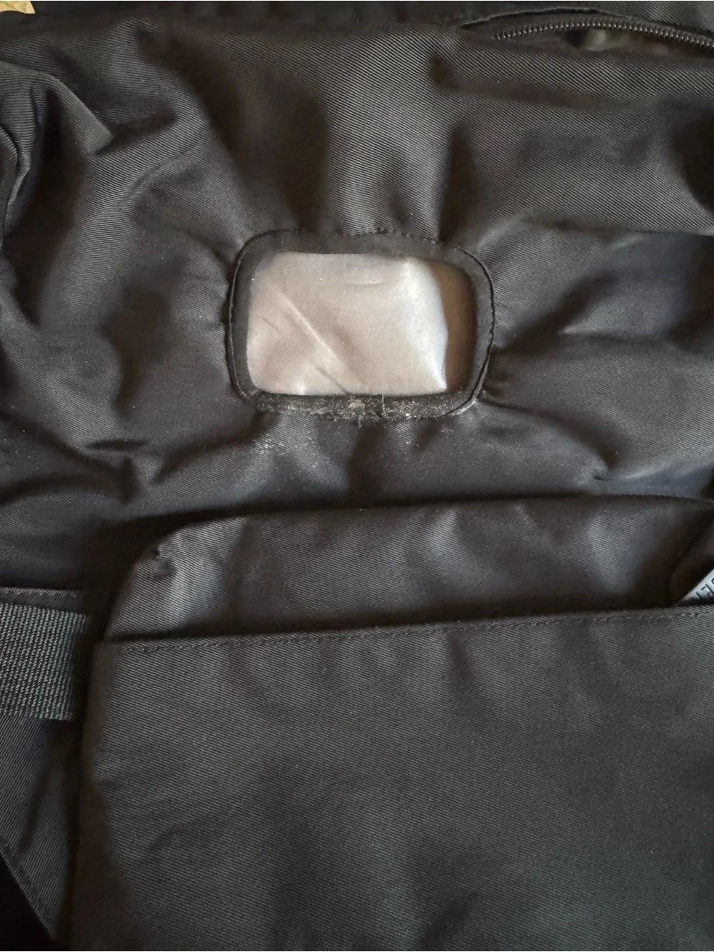 BEIS stylish functional