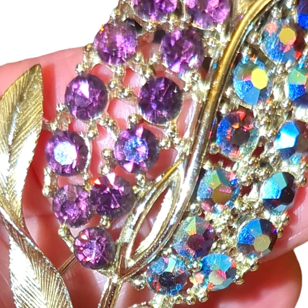 Lisner Jewelry stunning vintage