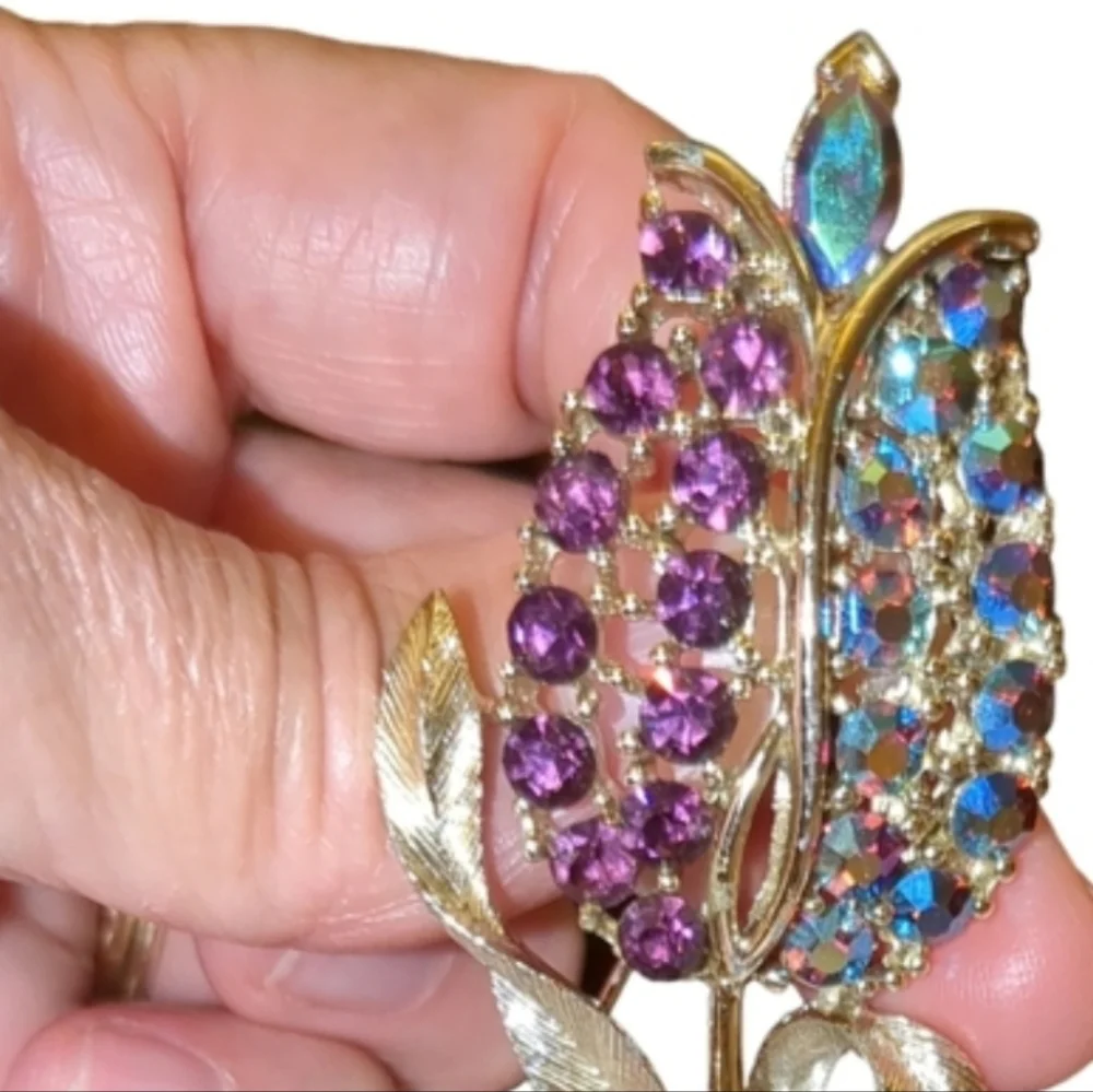 Lisner Jewelry stunning vintage