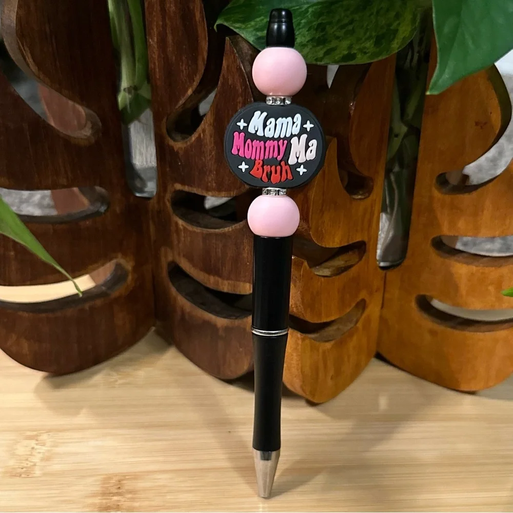 Sassy Beaded Pen 💁‍♀️ Handmade with‎ Attitude + Bonus Refill