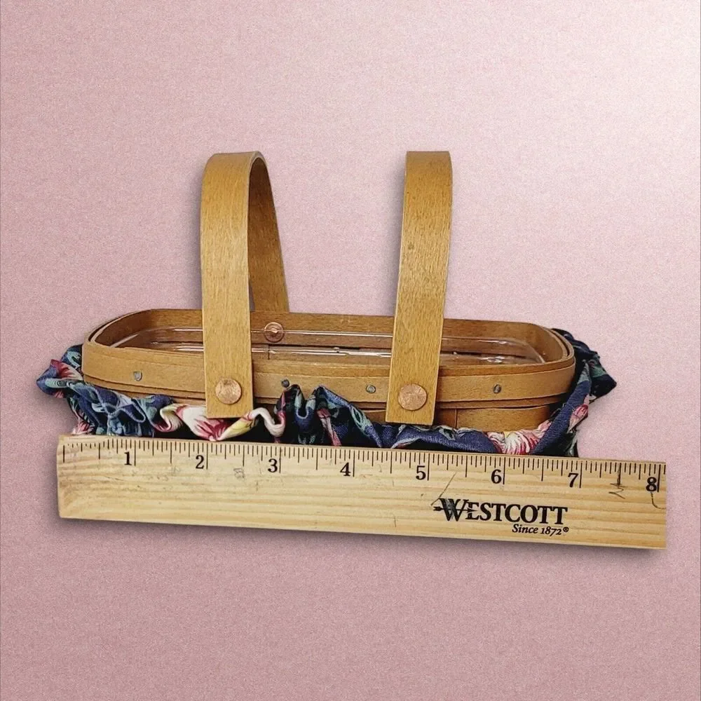 1995 Longaberger Small Rectangular Basket with Plastic Liner and Cloth Garter‎