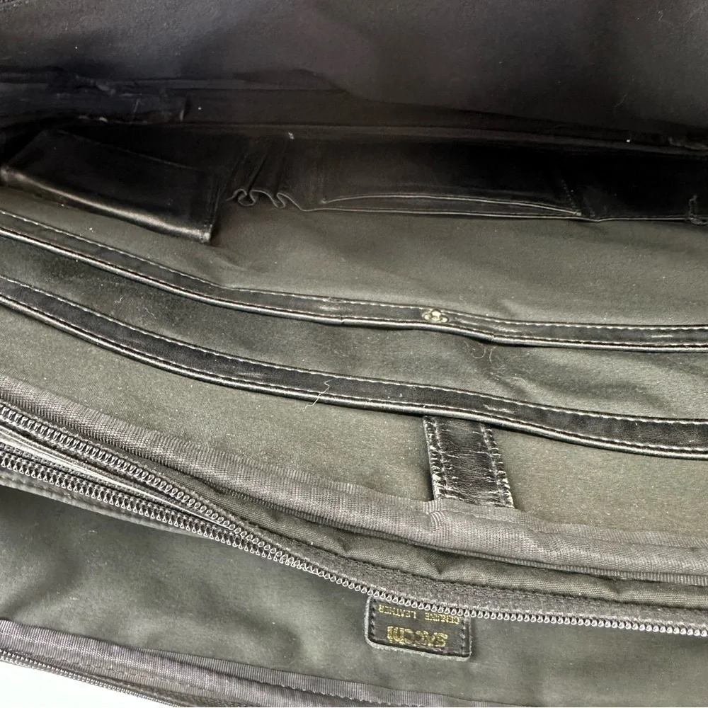 SATCHI genuine black leather messenger bag unisex academia
