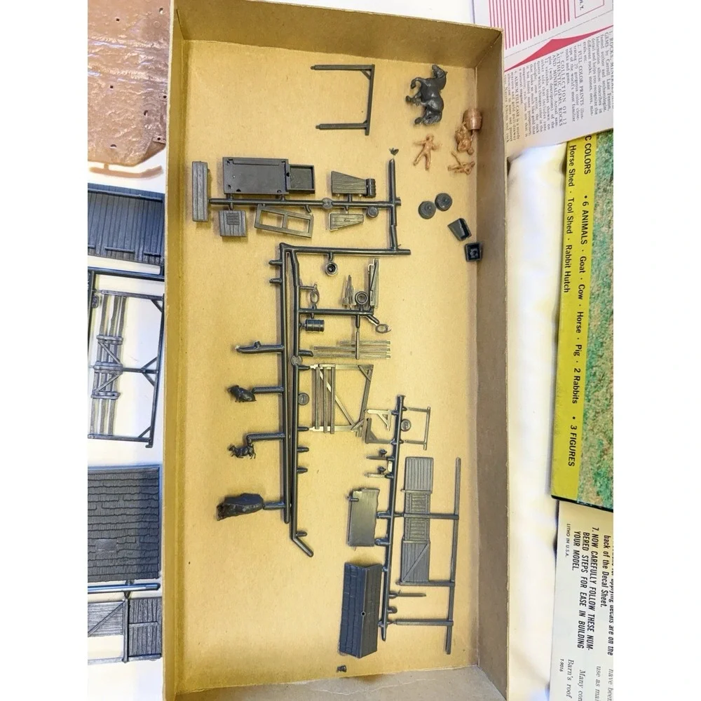 Revell all 9015