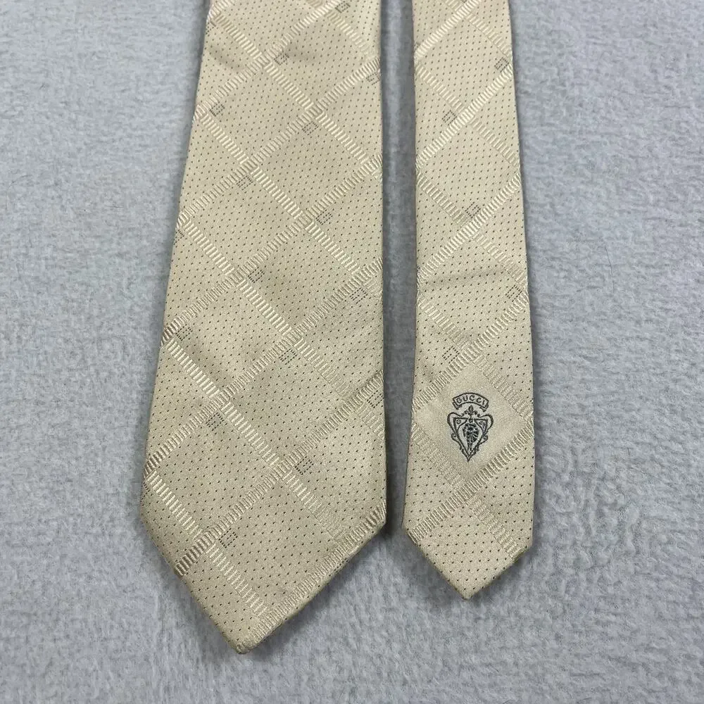 Gucci this vintage