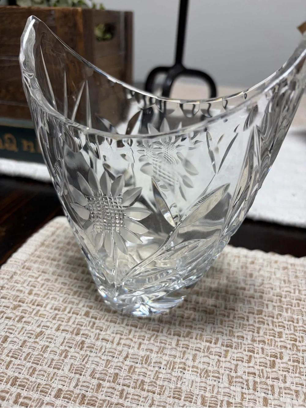 N/A elegant clear